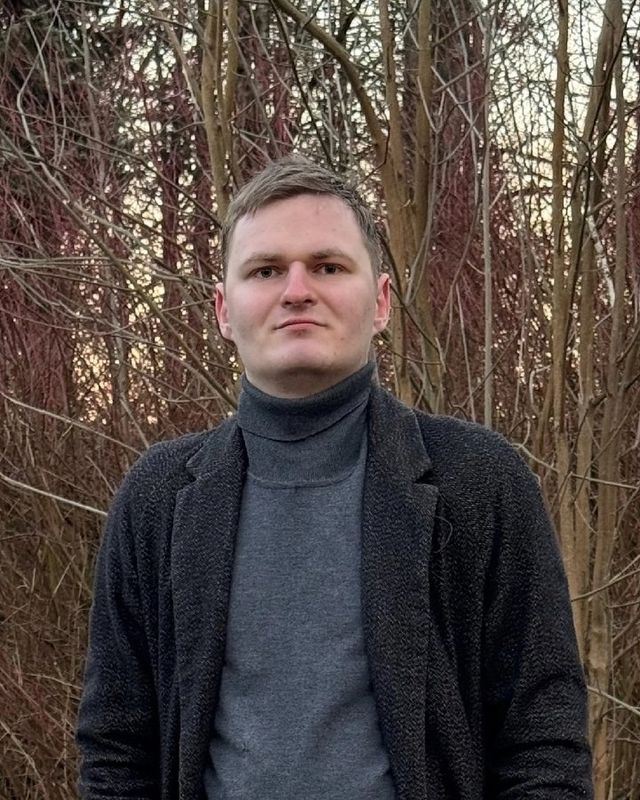 Maxim Mikhailov at a meeting with residents